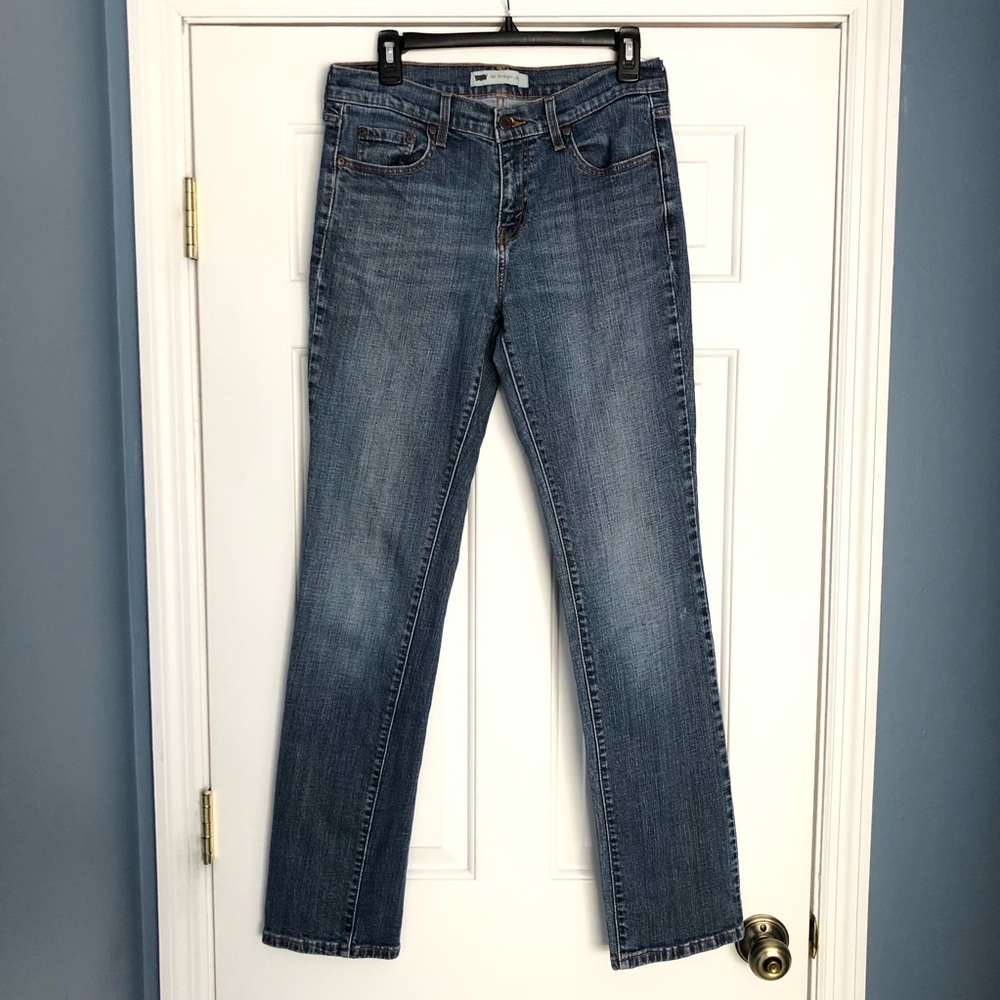 Levi’s Jeans Women's Size 6 Long Blue 505 Straight Leg Jeans Classic